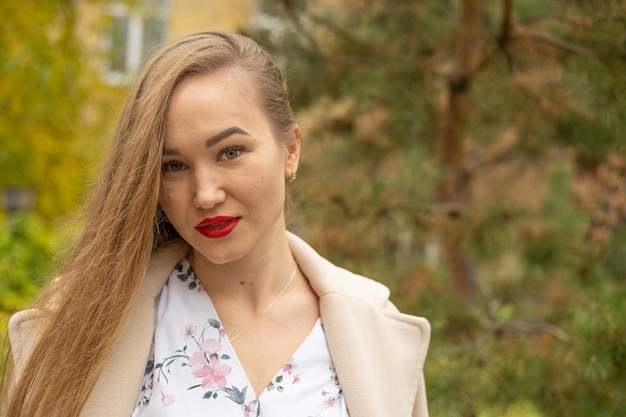 street photo young beautiful woman wearing stylish classic clothes model looking down female fashion concept 152162 489